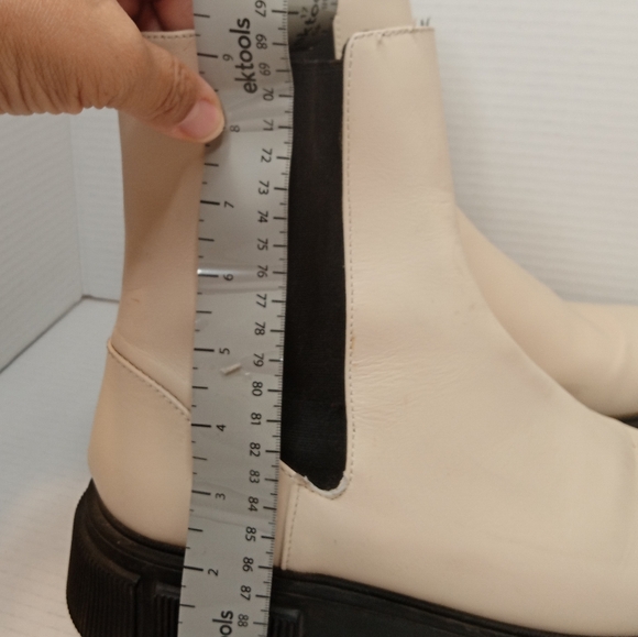 ZARA EUC Leather Heel Lug Sole Ankle Boots Combat Boots Sz 10 - Picture 7 of 9